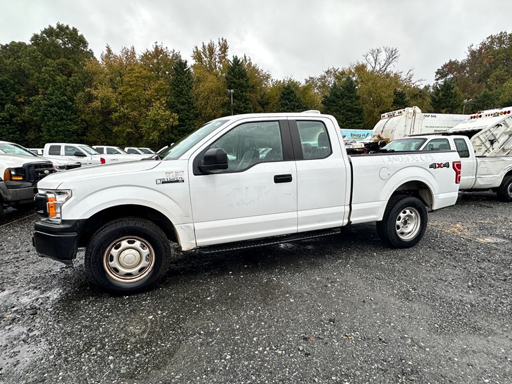 2020-ford-f150-xl-image-4