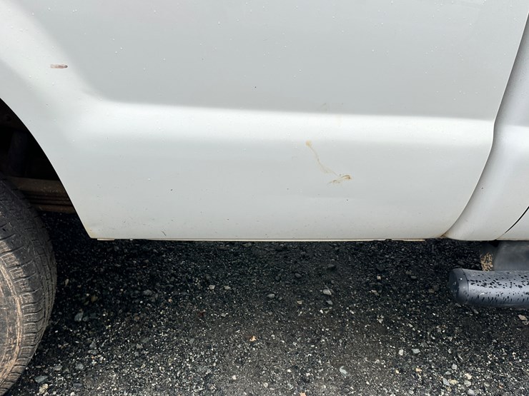 2008-ford-f250-xl-image-12