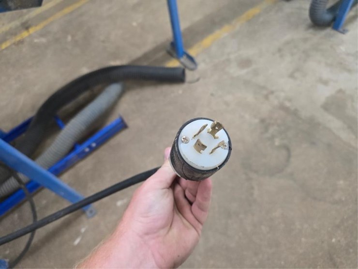 #2736-•-hartland-fabrications-cs200-chop-saw-image-8