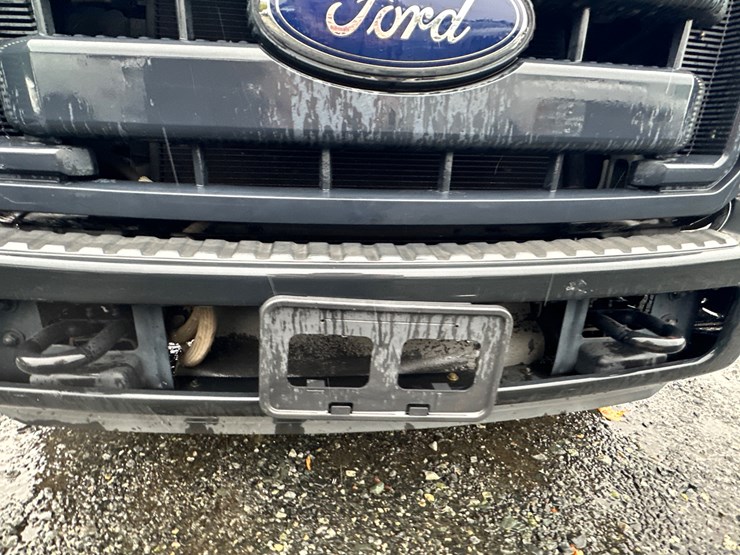 2016-ford-f250-xl-image-37