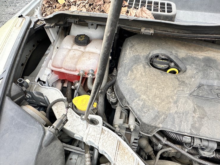 2014-ford-escape-image-83