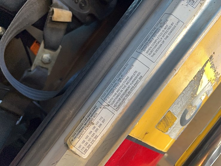 2003-peterbilt-378-image-10