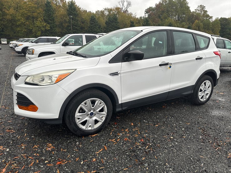 2016-ford-escape-image-2