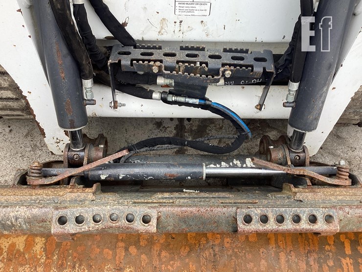 2018-bobcat-t595-image-10