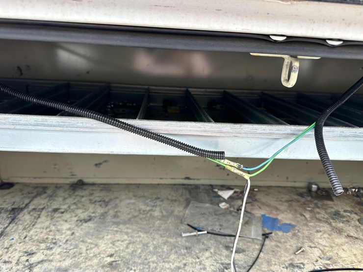 2015-ford-f350-xl-image-13