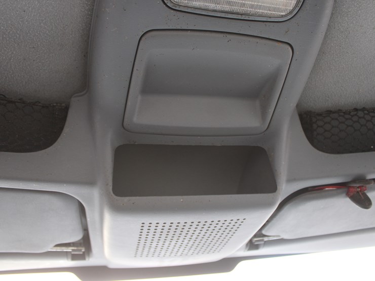 2004-international-durastar-4300-image-46