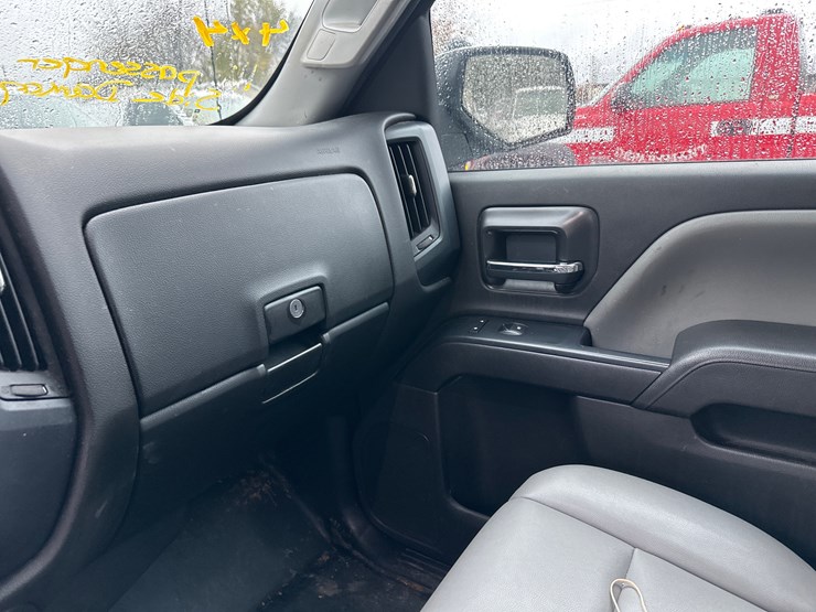 2018-chevrolet-k1500-image-49