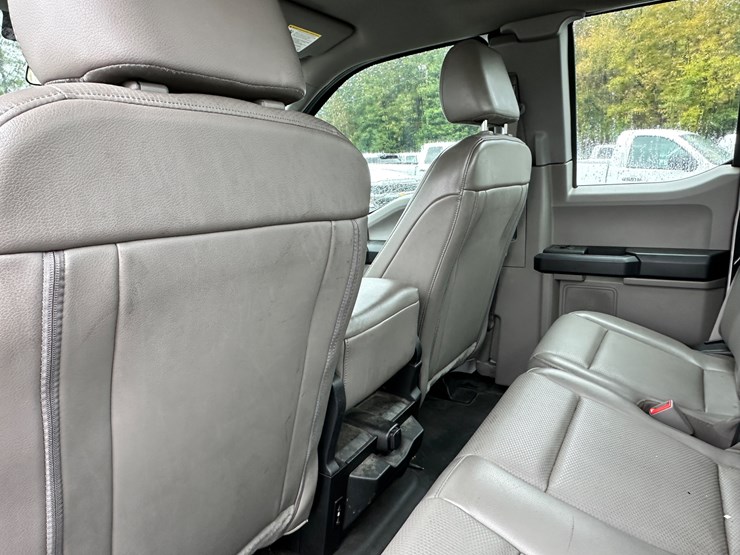 2020-ford-f150-xl-image-86