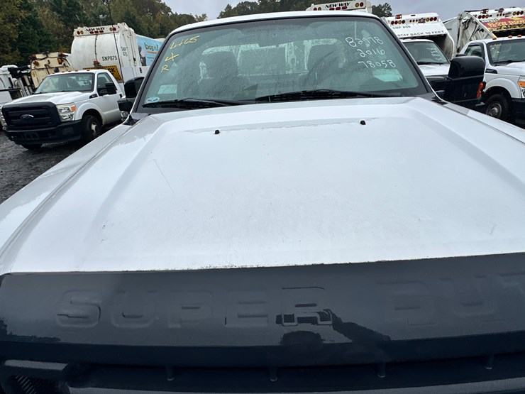 2016-ford-f250-xl-image-35