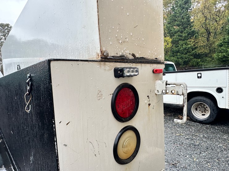 2015-ford-f350-xl-image-59