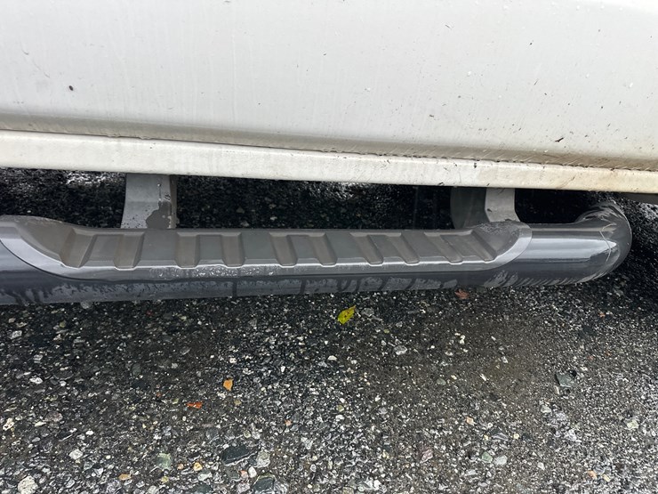 2016-chevrolet-silverado-image-18