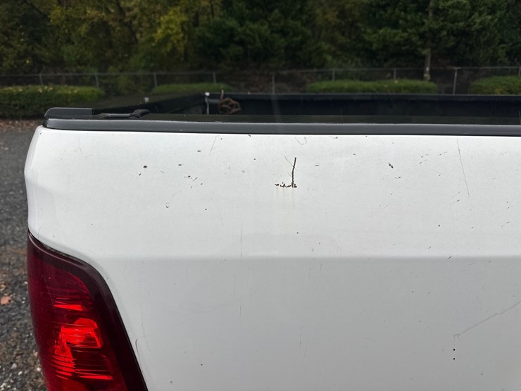 2015-dodge-ram-1500-image-8