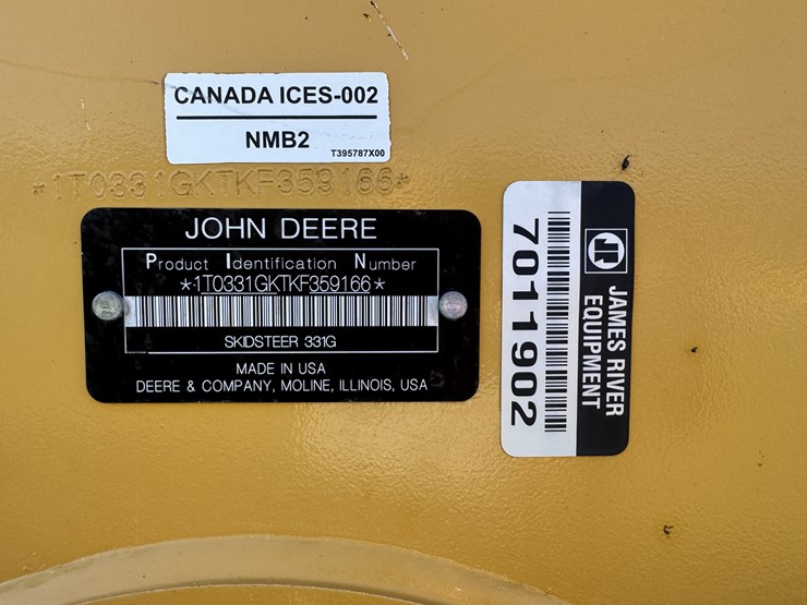 deere-331g-image-3