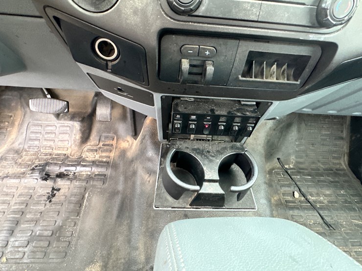 2016-ford-f250-xl-image-80