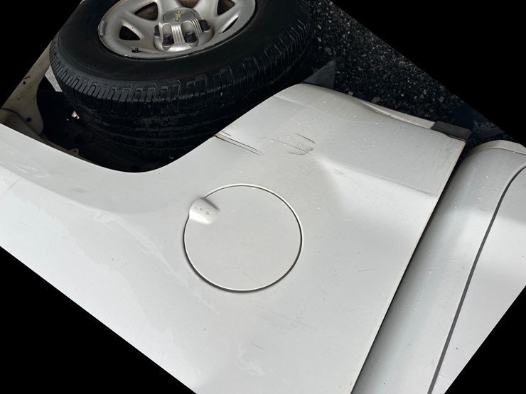 2016-chevrolet-silverado-image-37