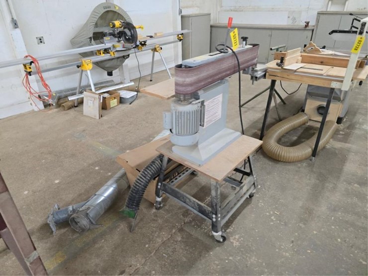 #2727-•-36"-horizontal-belt-sander-image-3