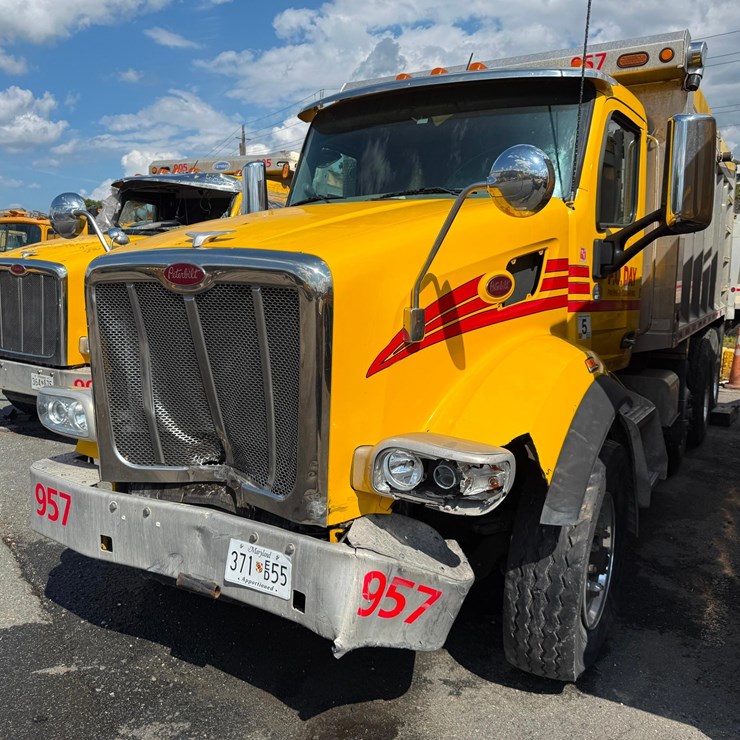 2018 PETERBILT 567