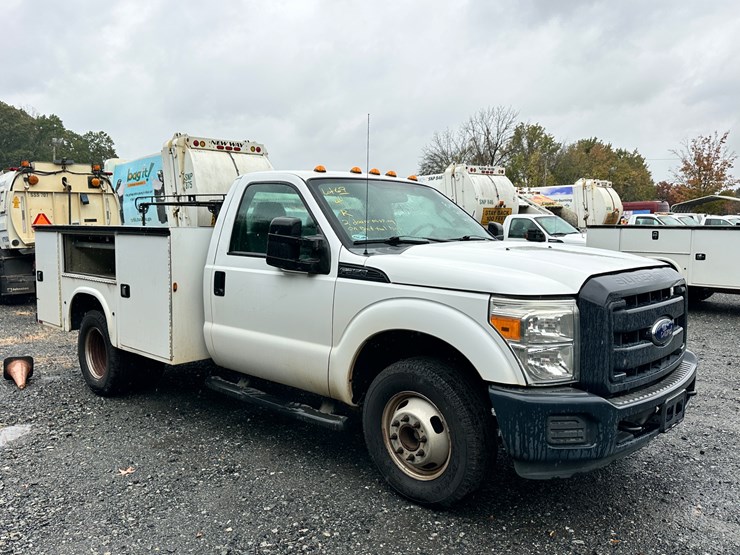 2015-ford-f350-image-1