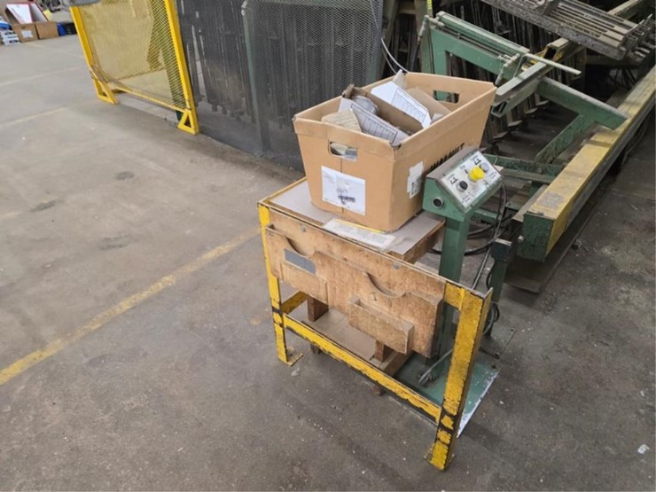 #2760-•-1996-taylor-80z-m6-automated-clamp-carrier-glue-cl-image-3