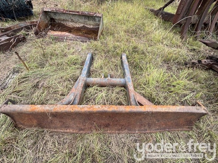 blade-to-suit-mini-excavator-image-1