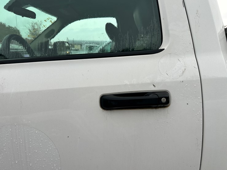 2015-dodge-ram-1500-image-37