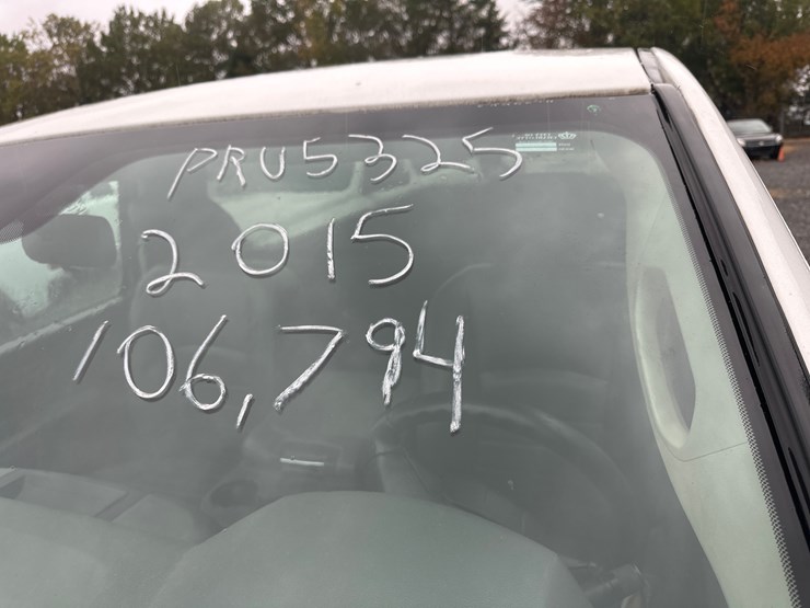 2015-dodge-ram-1500-image-3