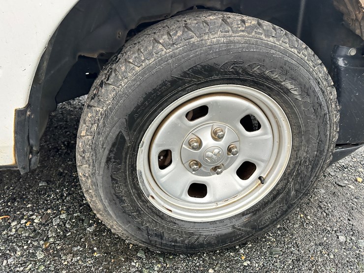 2015-dodge-ram-1500-image-17