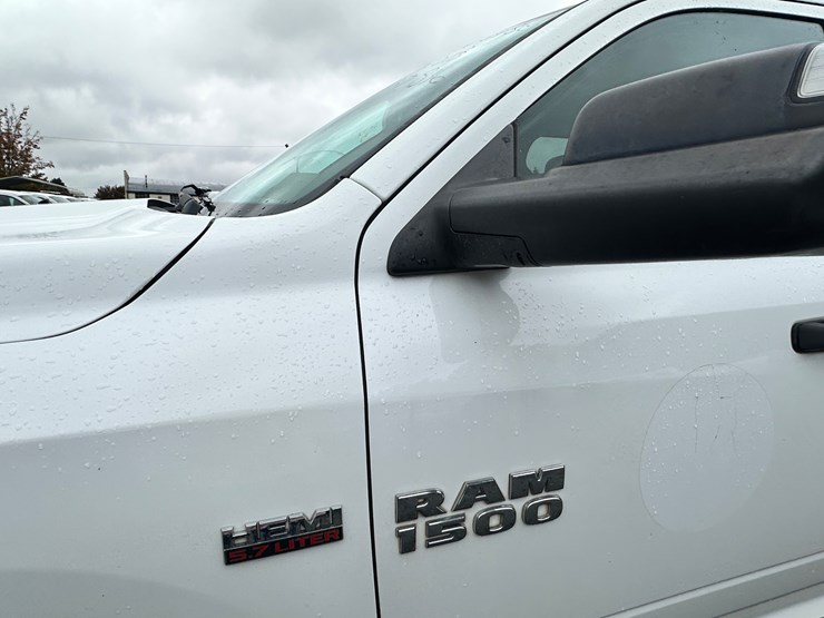 2013-dodge-ram-1500-image-45