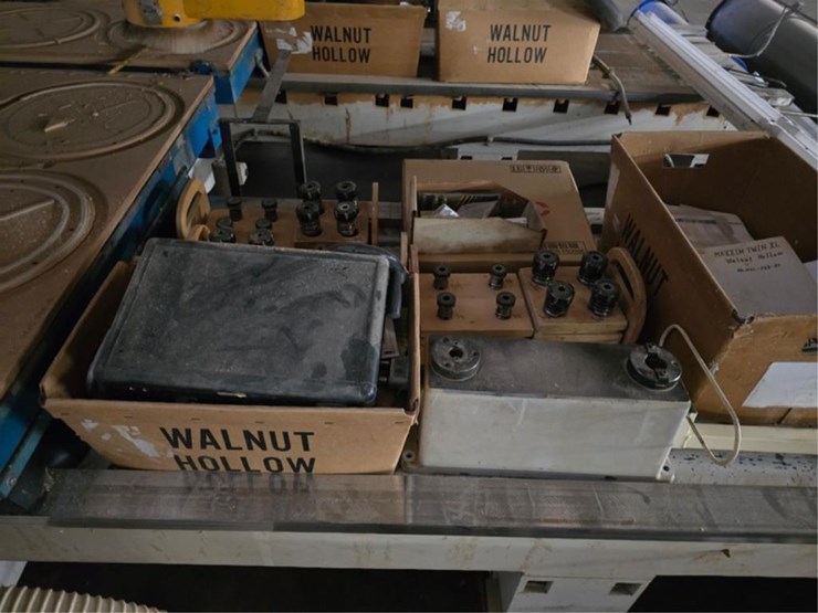 #2744-•-2001-shoda-maxxim-twin-cnc-router-machine-image-17