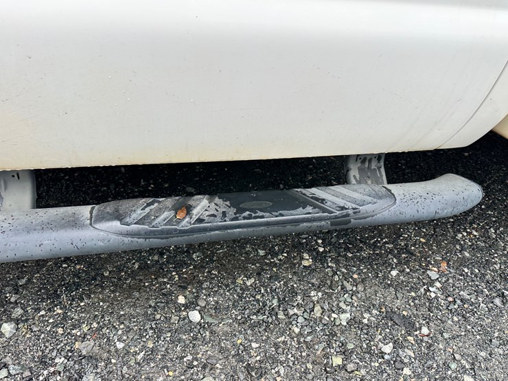 2015-ford-f350-xl-image-50