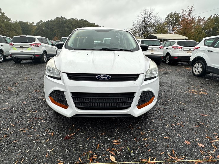 2015-ford-escape-image-3