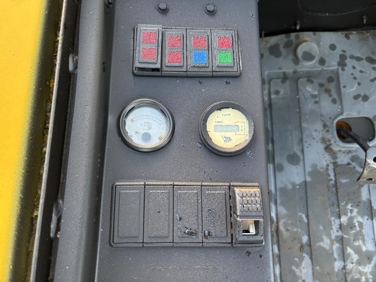 1999-jcb-930-image-29