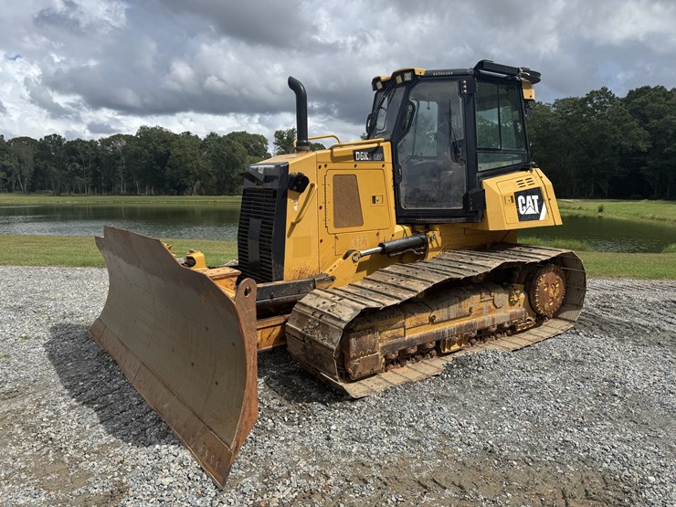 caterpillar-d6k-lgp-image-1
