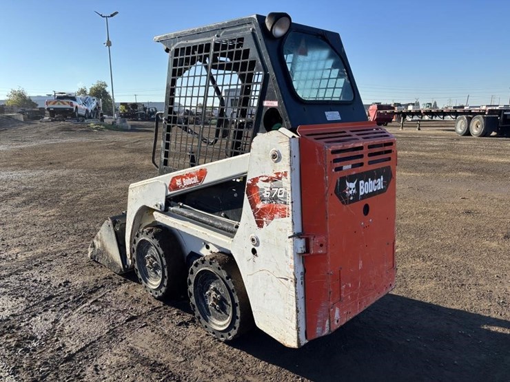 2020-bobcat-s70-image-4