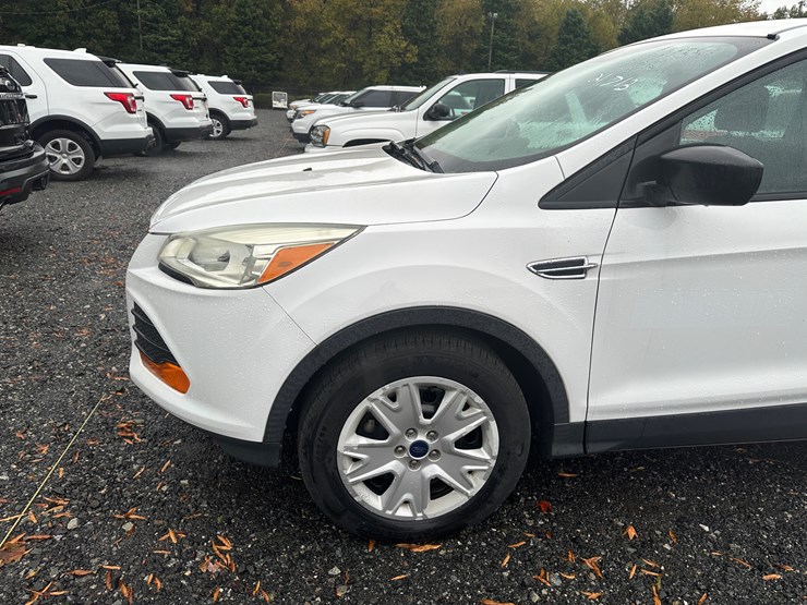 2016-ford-escape-image-4
