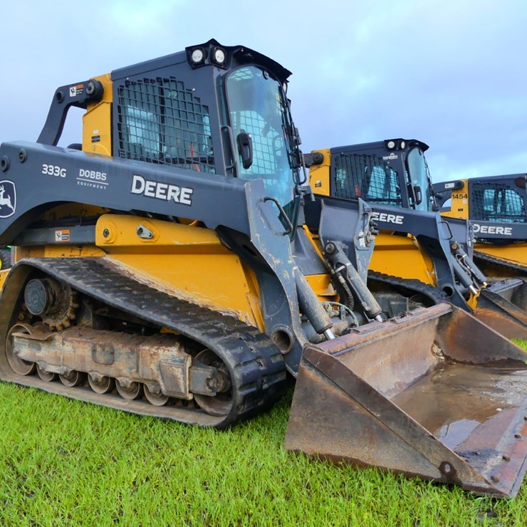2021 DEERE 333G