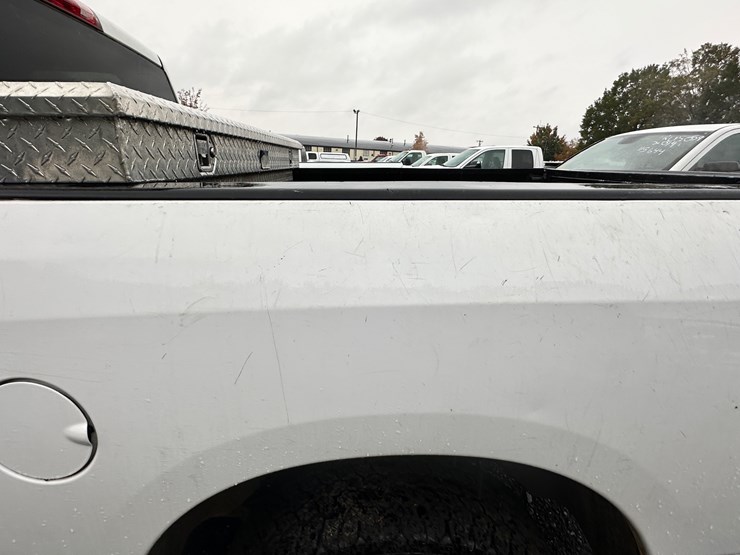 2015-dodge-ram-1500-image-47