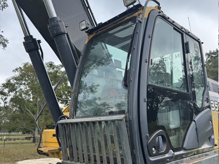 deere-350g-lc-image-4