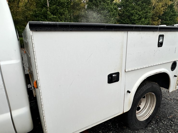 2015-ford-f350-image-52