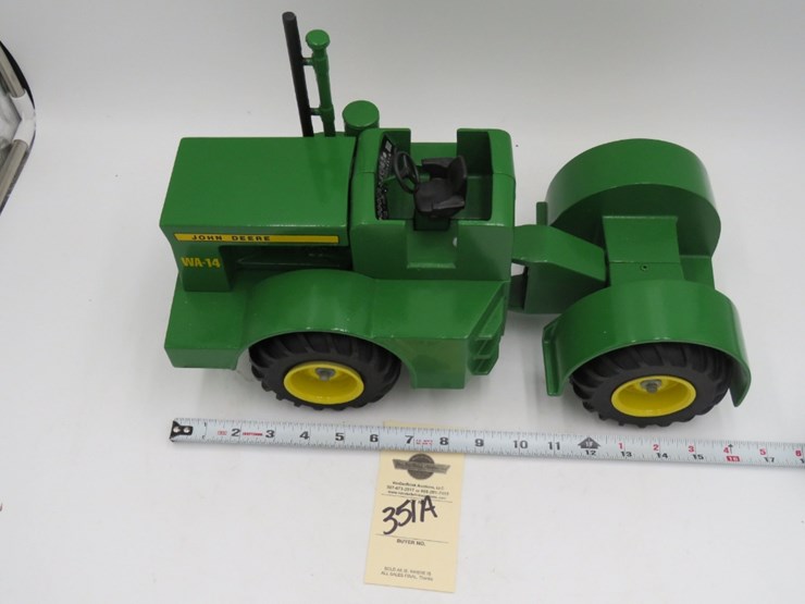 john-deere-17-image-2