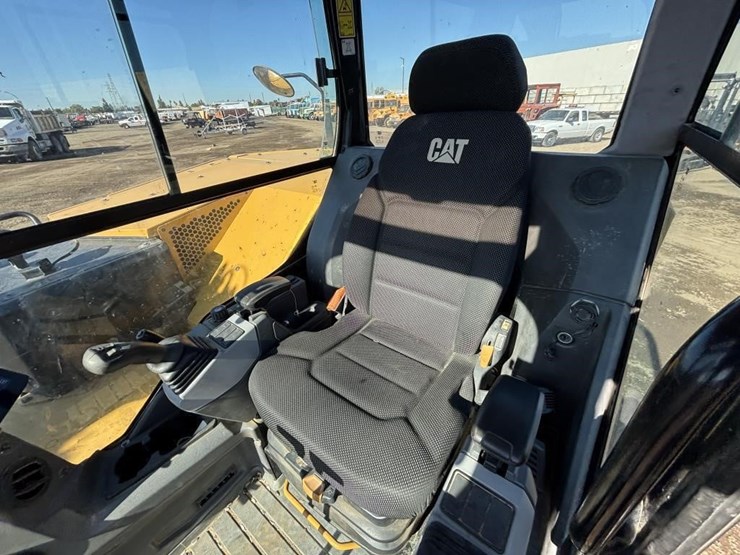 2021-caterpillar-308-cr-image-28