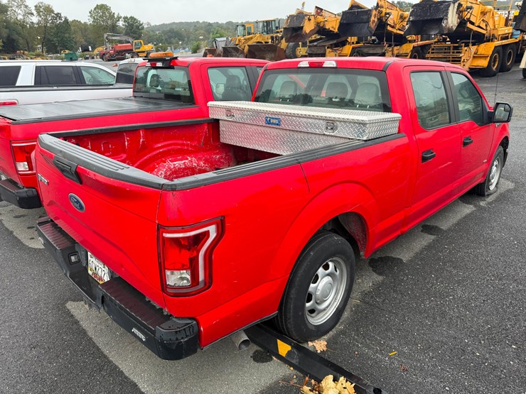 2017-ford-f150-xl-image-3