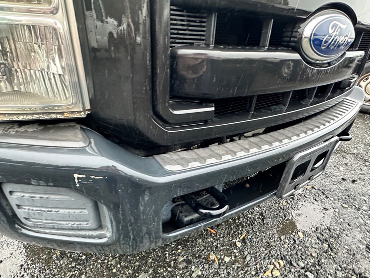 2012-ford-f250-xl-image-36