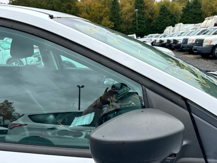 2016-ford-escape-image-22