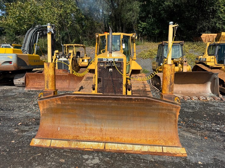caterpillar-d6n-xl-image-8