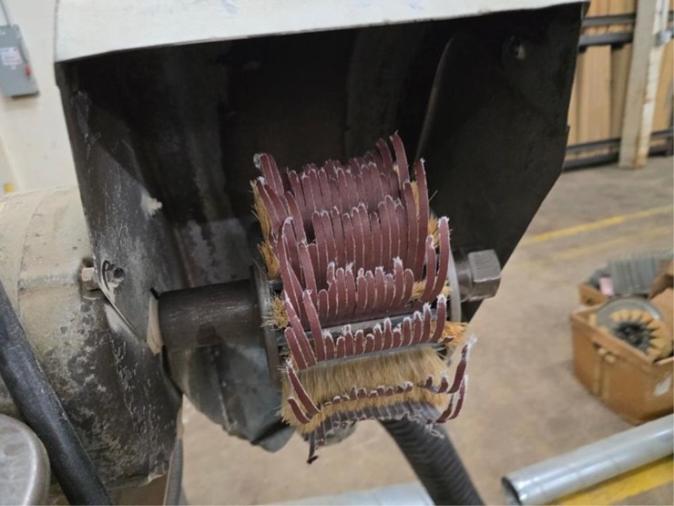 #2733-•-g&p-machinery-epn-flap-sander-image-11