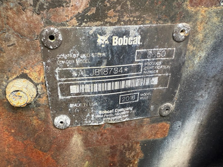 2016-bobcat-s650-image-15