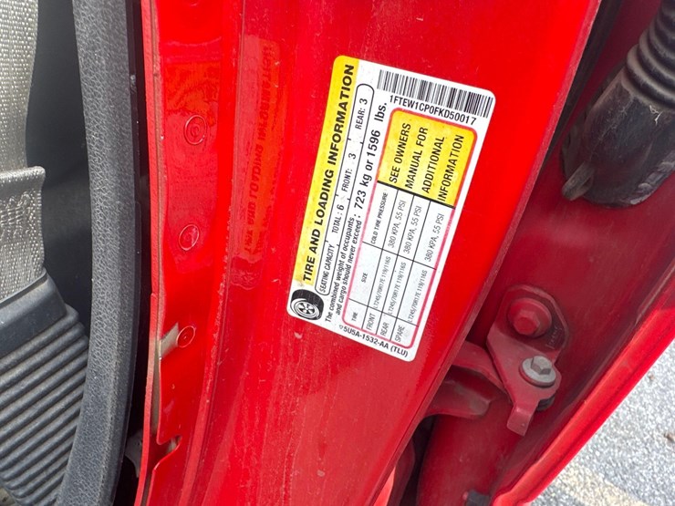 2015-ford-f150-xl-image-18