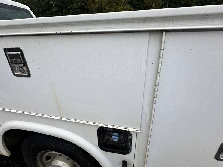 2012-ford-f250-xl-image-68