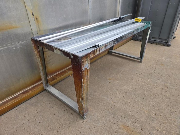 #2694-•-shop-table-image-2